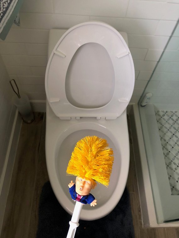 Trump Toilet Brush – Fun and Practical Household Toilet Cleaning Tool – Gag Gift for All Ages