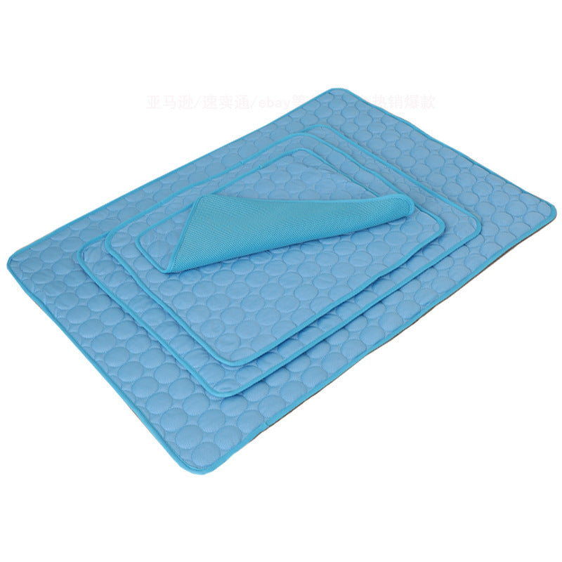 "Breathable Mesh Pet Sofa Mat – Cold-Feeling Nylon Cotton for Dogs, Multiple Sizes & Colors Available"