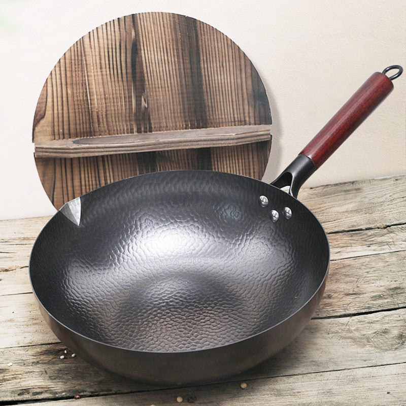 High-Quality Iron Pan with Wooden Handle & Lid - 40x32x10 cm, Non-Stick, Induction Base, No Chemical Coating