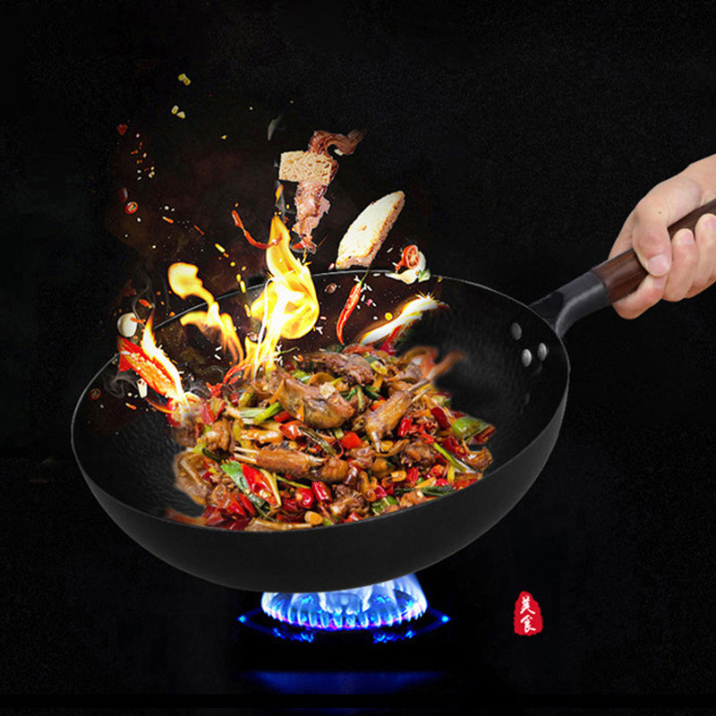 High-Quality Iron Pan with Wooden Handle & Lid - 40x32x10 cm, Non-Stick, Induction Base, No Chemical Coating